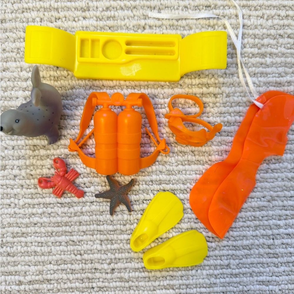 Barbie Sea Friends Playset pieces - from 2001